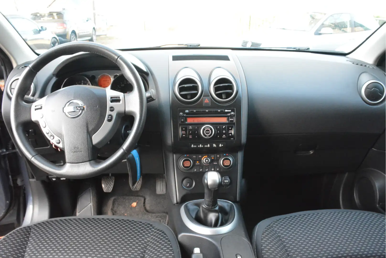 Nissan Qashqai 1.6 Acenta Clima Trekhaak Blauw - 2
