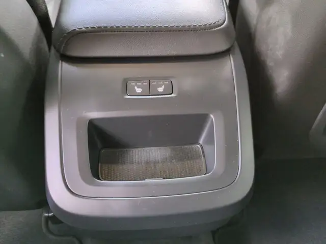 Volvo XC60 view 22