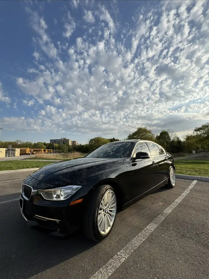 BMW 3 Series снимка BMW 3 Series