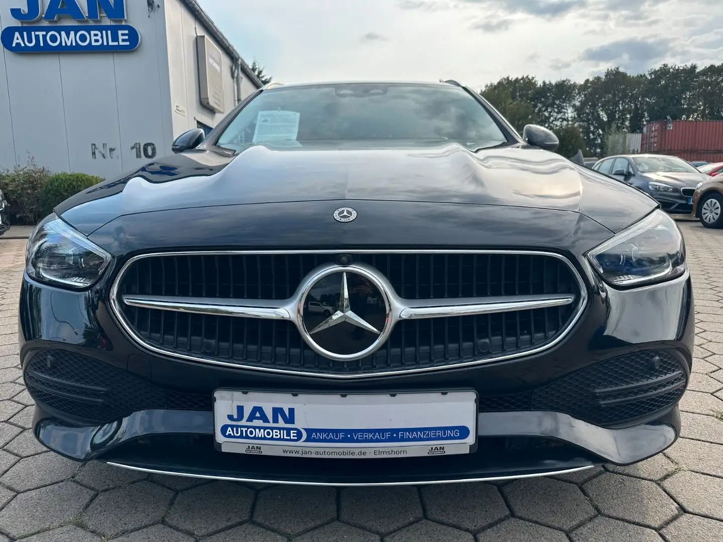 Mercedes-Benz C 220 T d Avantgarde HeadUp MBux Burm. 1.Hand Schwarz - 2