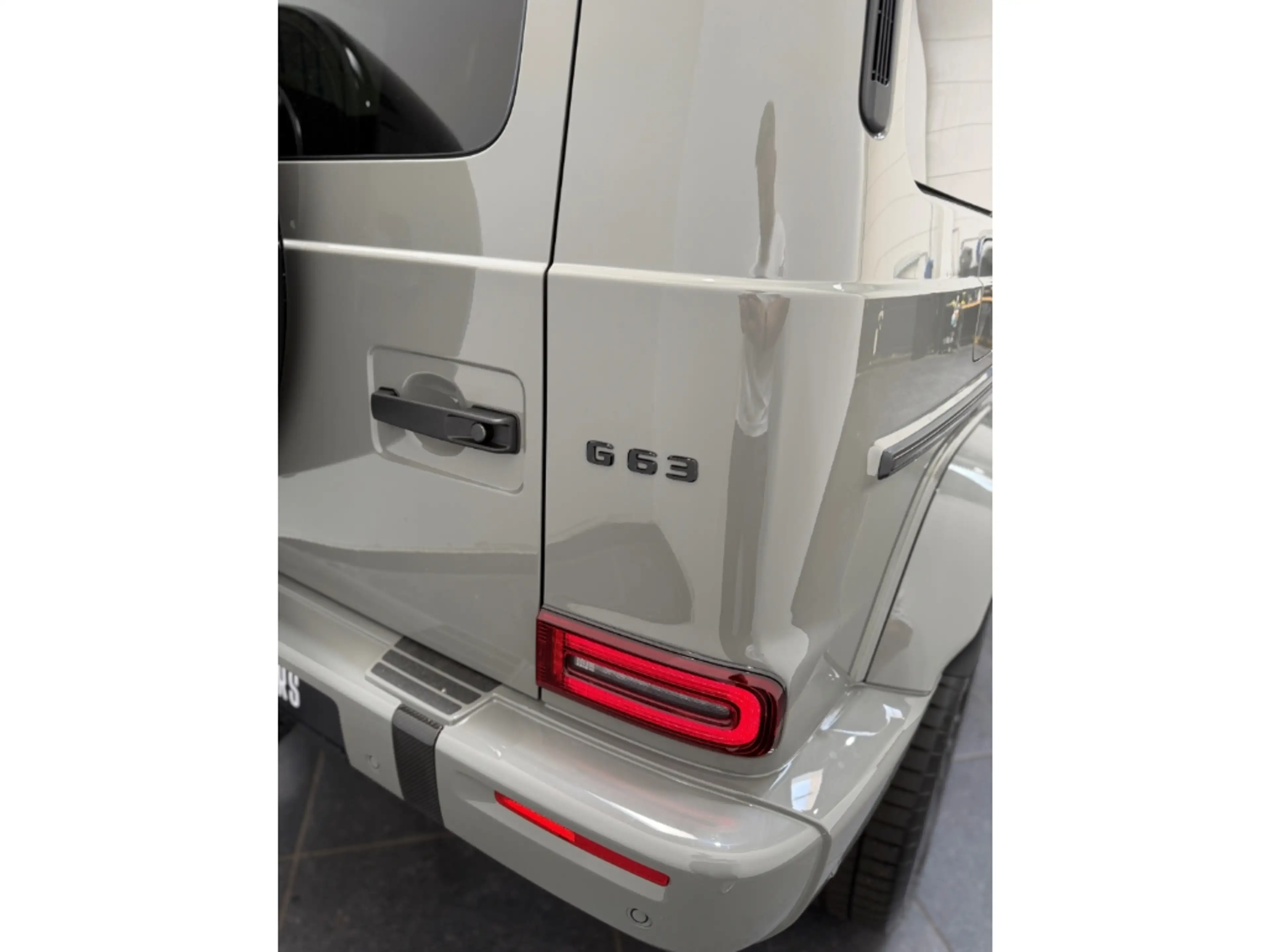 Mercedes-Benz G 63 AMG G63AMG /PT3/FULLCARBON/TV/NIGHT2/PROD27 — photo 8