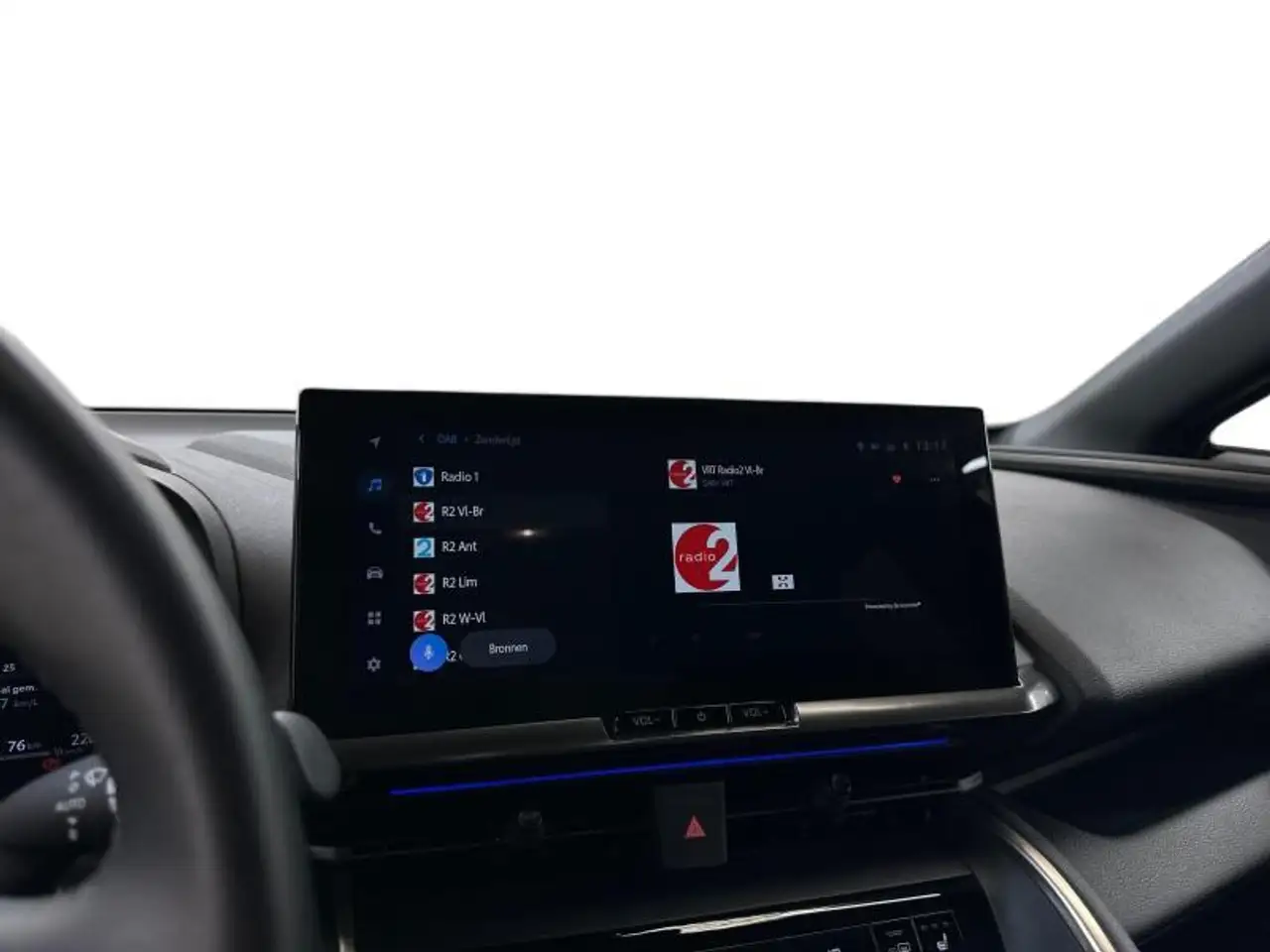 Toyota C-HR Premium, миниатюра 11