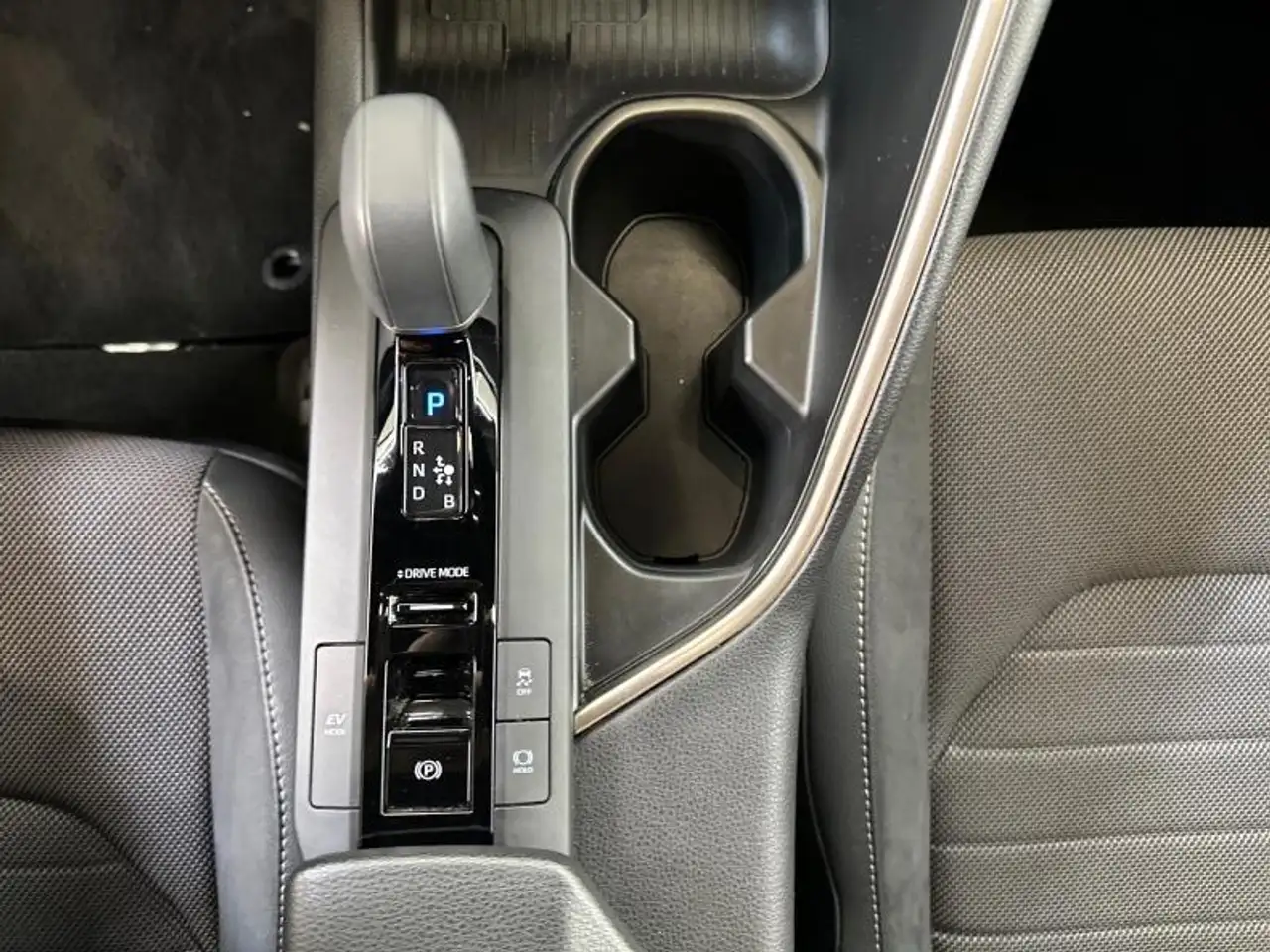 Toyota C-HR Premium, миниатюра 26