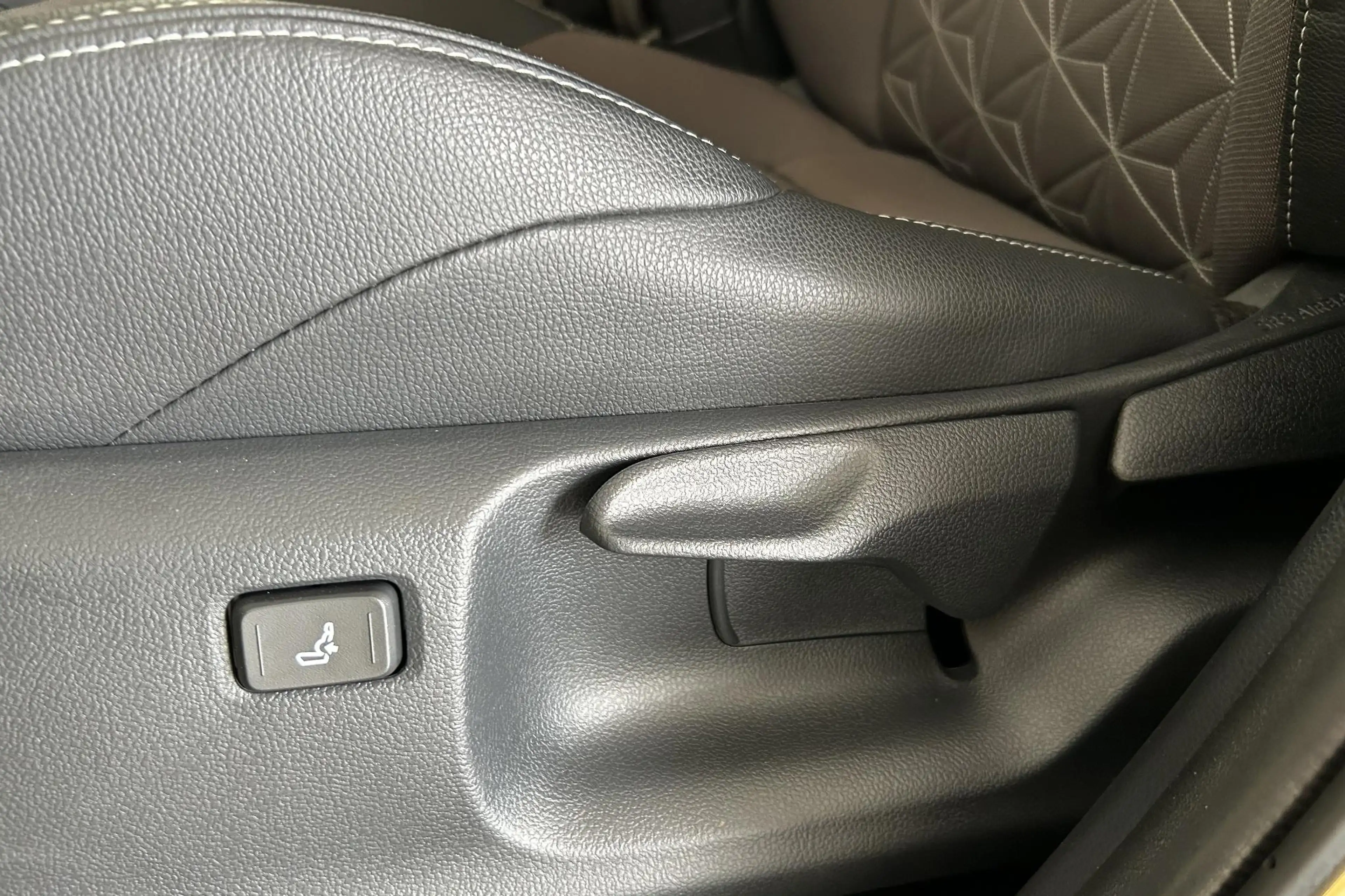 Toyota Yaris Cross 1.5 Hybrid Executive, JBL, Trekhaak , Trekhaak — photo 11