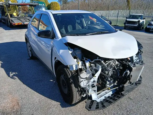 Toyota Aygo X 1.0 VVT-i 72 CV 5 porte
