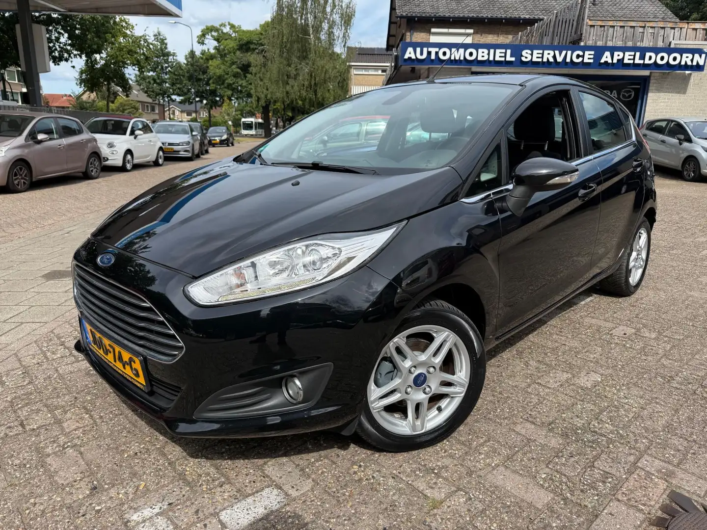Ford Fiesta 1.0 Titanium * AIRCO*5DEURS*ELEKTR. RAMEN*NW. APK* Noir - 1