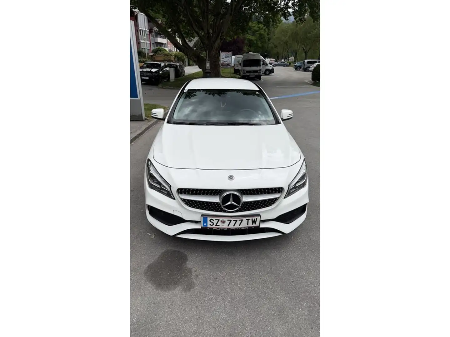 Mercedes-Benz CLA 200 CDI / d 4Matic (117.902) Kombi AMG Line Weiß - 2