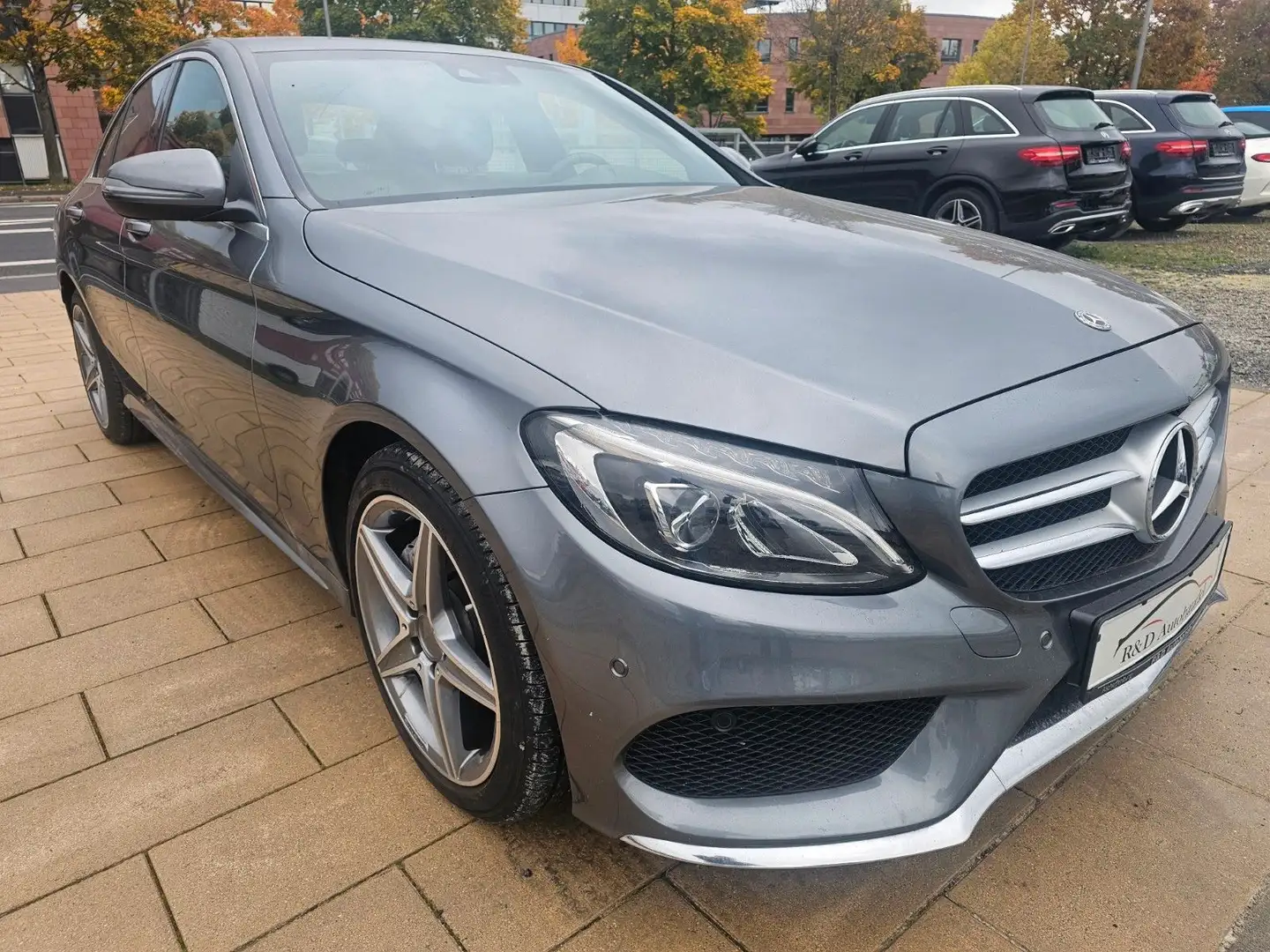 Mercedes-Benz C 200 C -Klasse  AMG-Paket 4Matic Navi Xenon Grau - 2