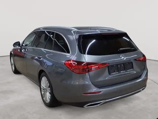 Mercedes-Benz C-Class view 5