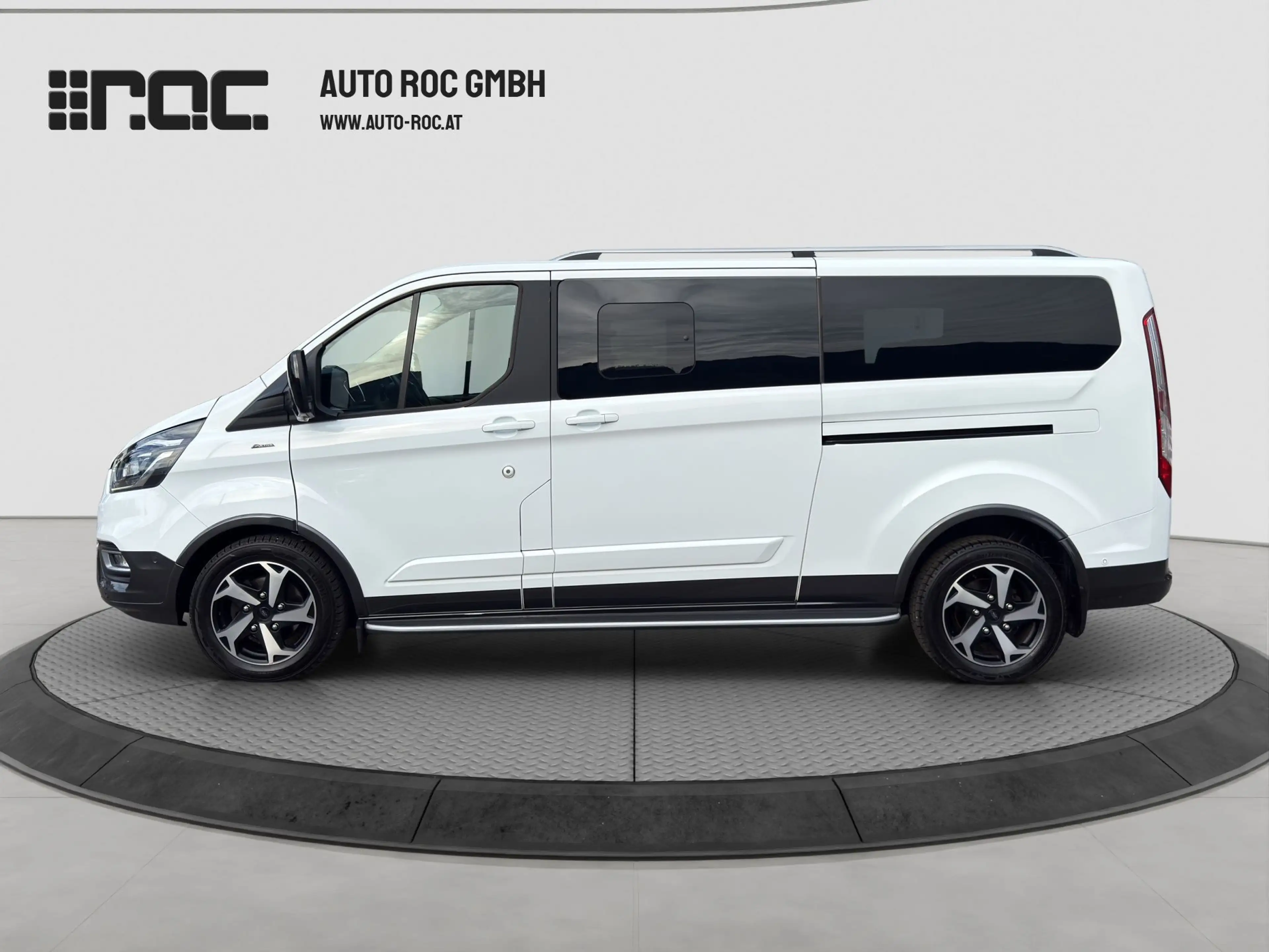 Ford Tourneo Custom 2.0 TDCi 320 L2 Active Aut. Bi-Xenon/Kamera/ACC/B — photo 3