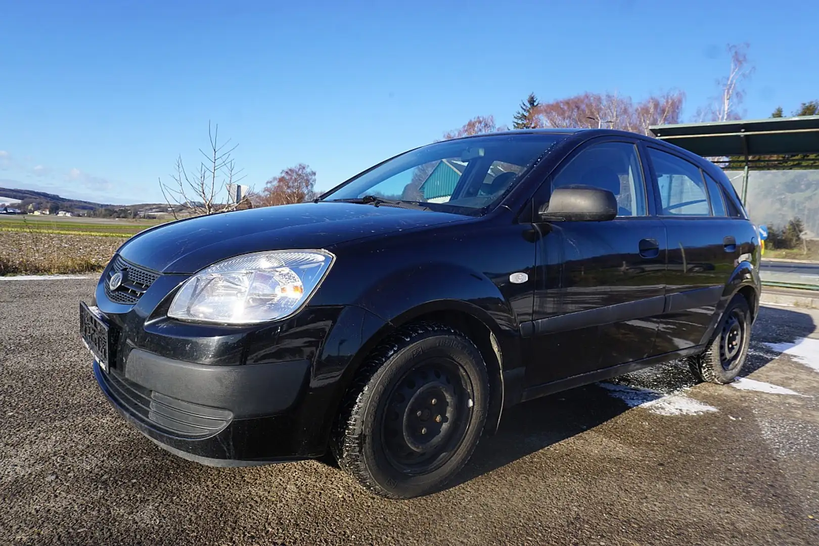 Kia Rio 1,4i Hot "Pilot" Schwarz - 2