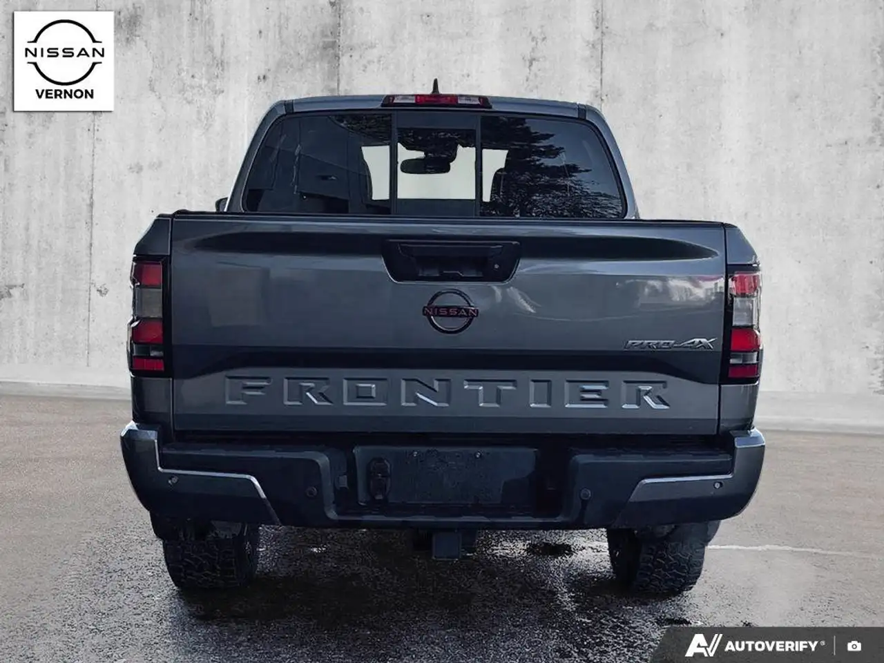 Nissan Frontier снимка Nissan Frontier