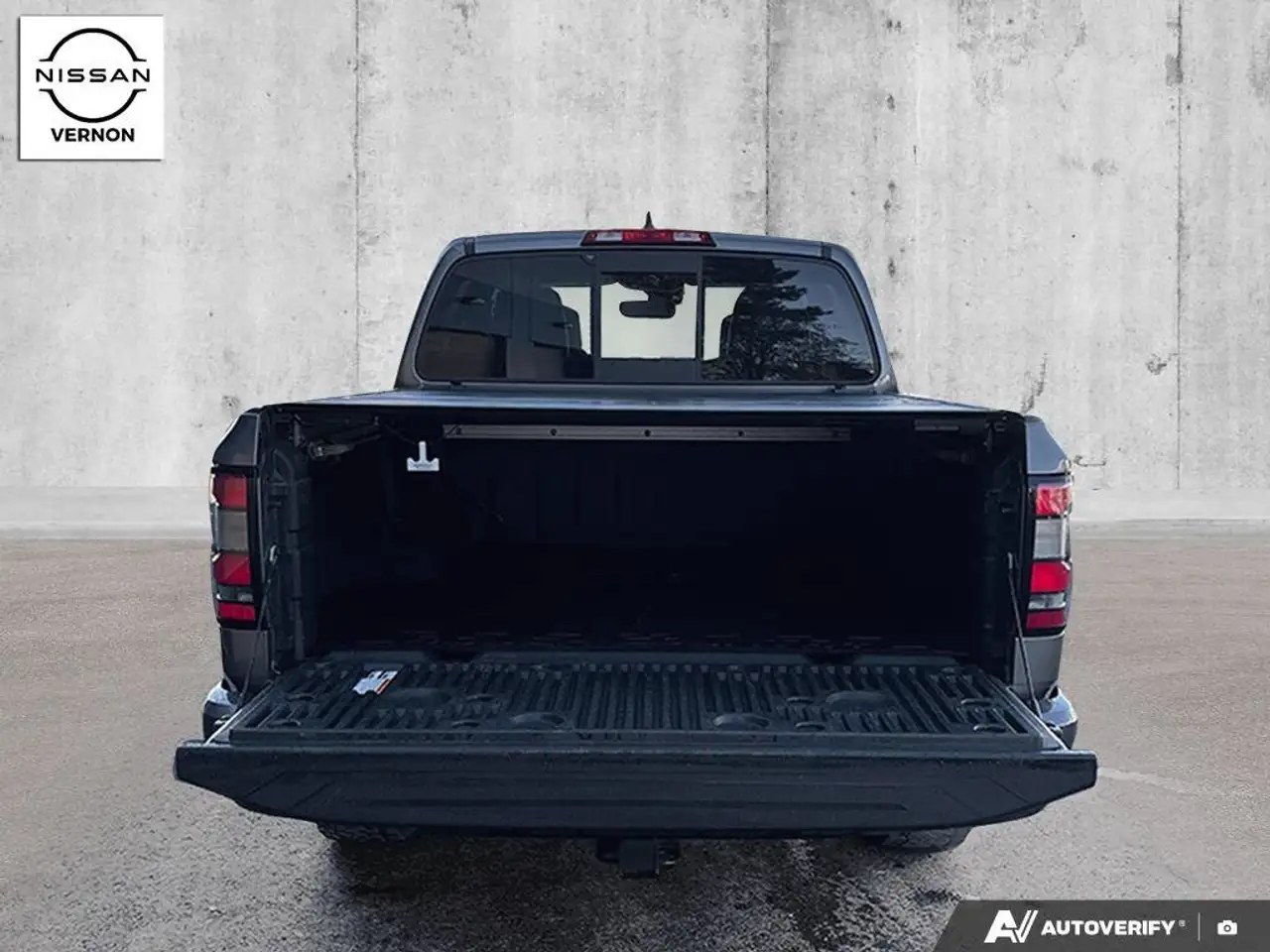 Nissan Frontier снимка Nissan Frontier