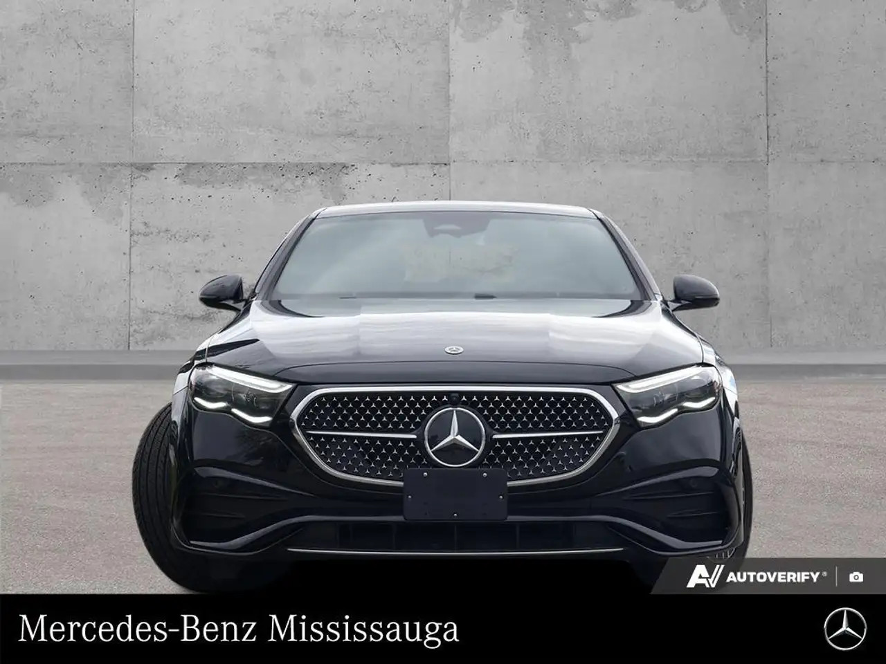 Mercedes-Benz E-Class photo Mercedes-Benz E-Class