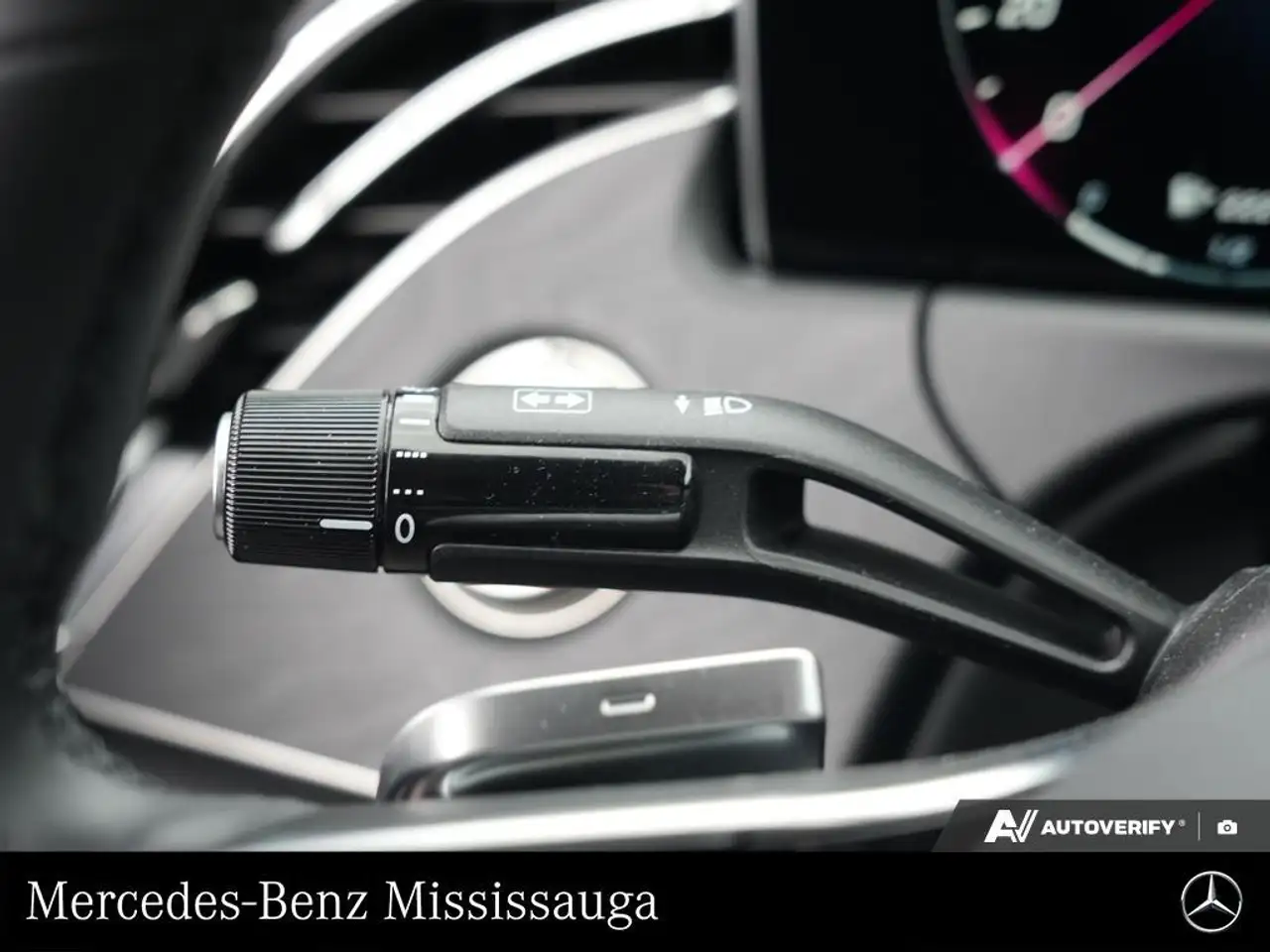 Mercedes-Benz E-Class photo Mercedes-Benz E-Class