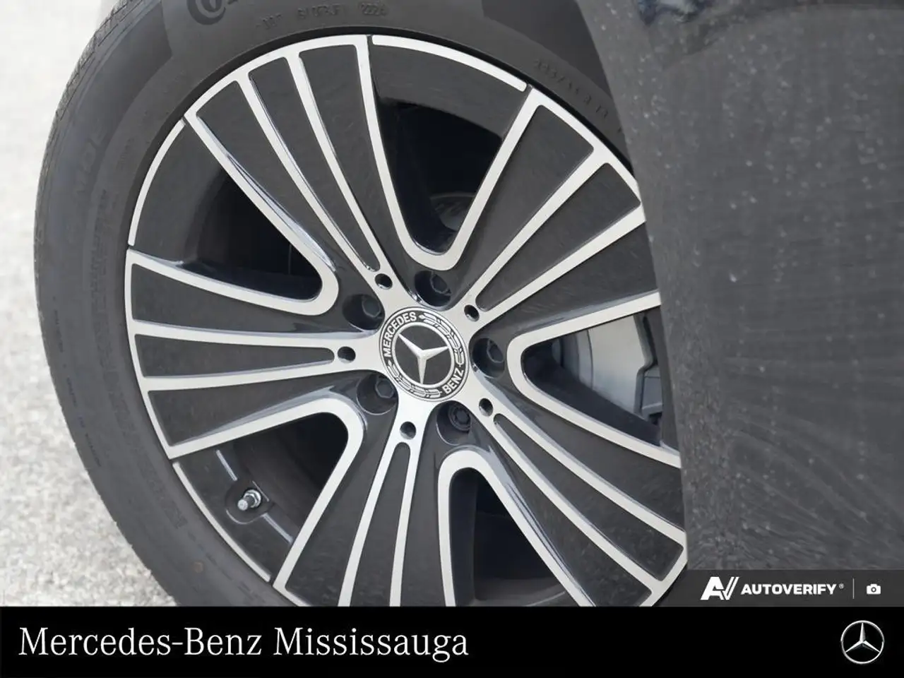 Mercedes-Benz E-Class photo Mercedes-Benz E-Class
