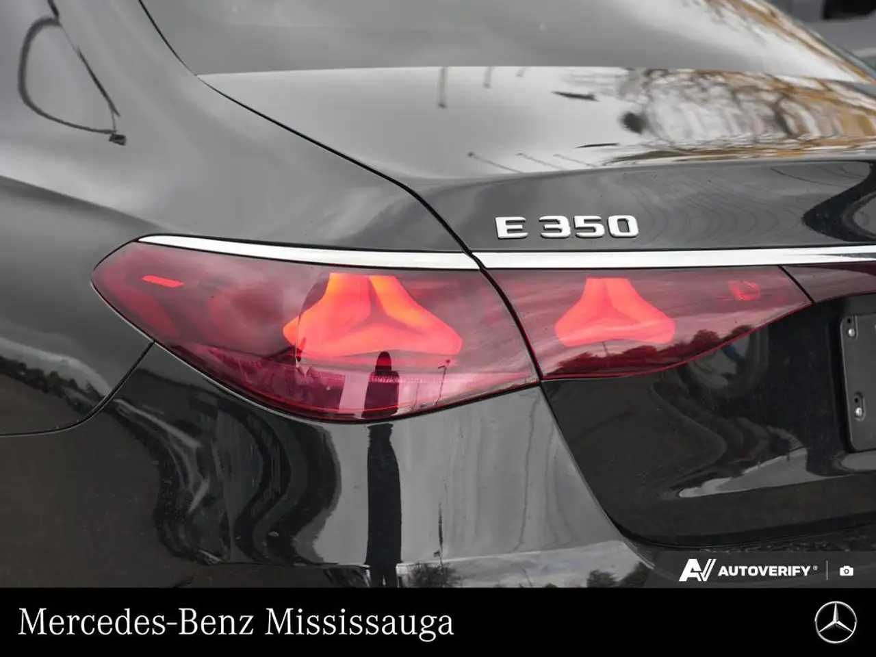 Mercedes-Benz E-Class photo Mercedes-Benz E-Class