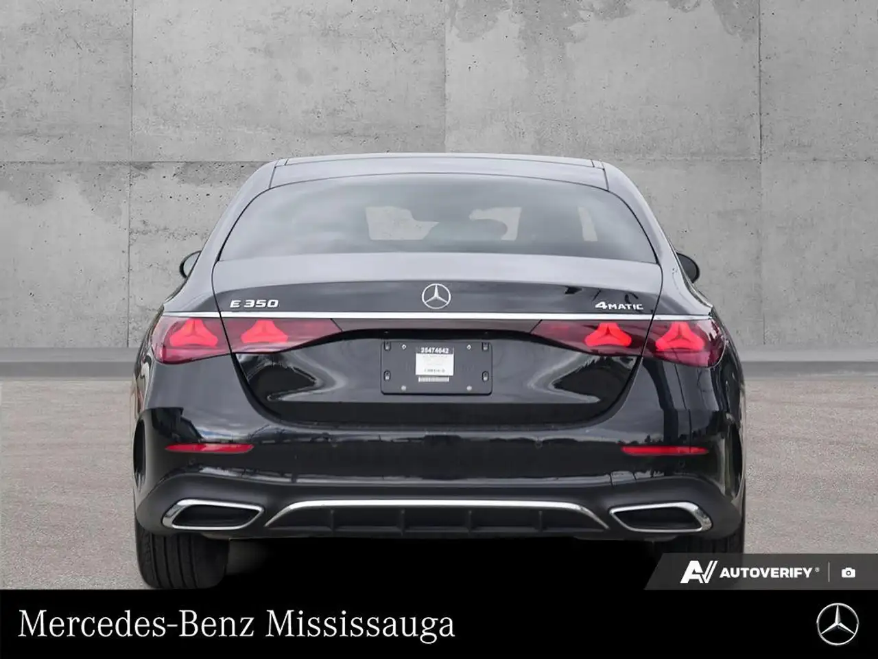 Mercedes-Benz E-Class photo Mercedes-Benz E-Class