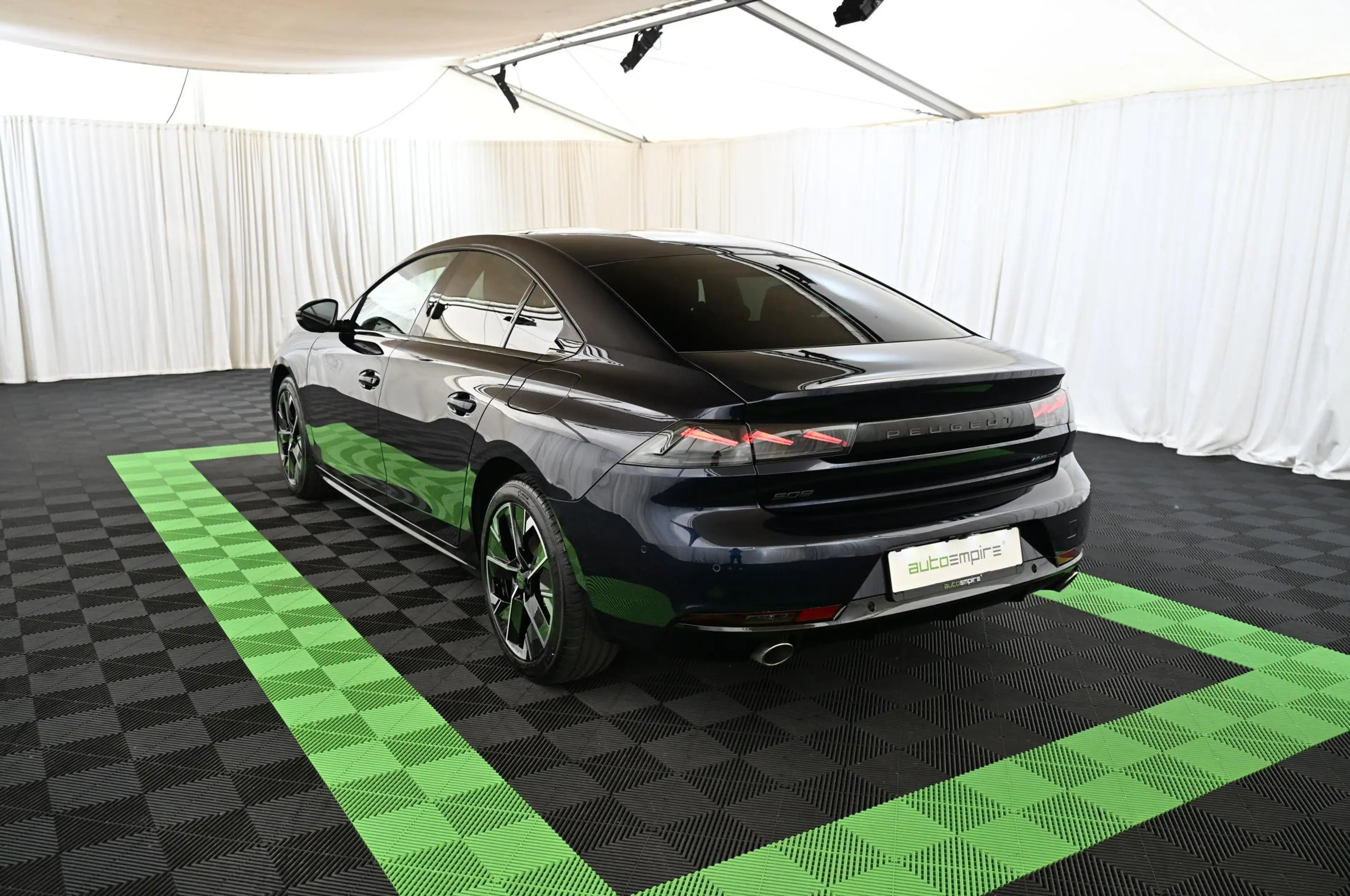 Peugeot 508 1.6 180 PHEV e-EAT8 Allure MATRIX/NAV/ACC/18 — photo 6
