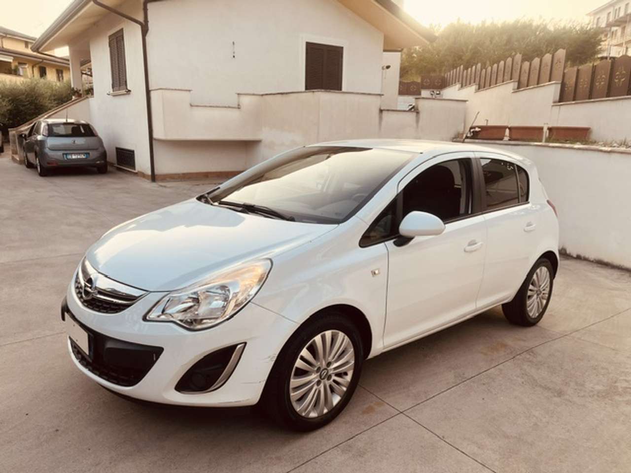 Opel Corsa 5P 1.2 GPL-TECH 85CV CLIMA CERCHI RERTOCAMERA