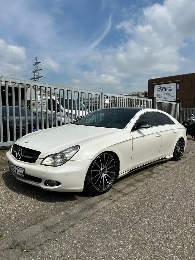 Mercedes-Benz CLS 320 CDI 7G-TRONIC DPF Grand Edition White - 1