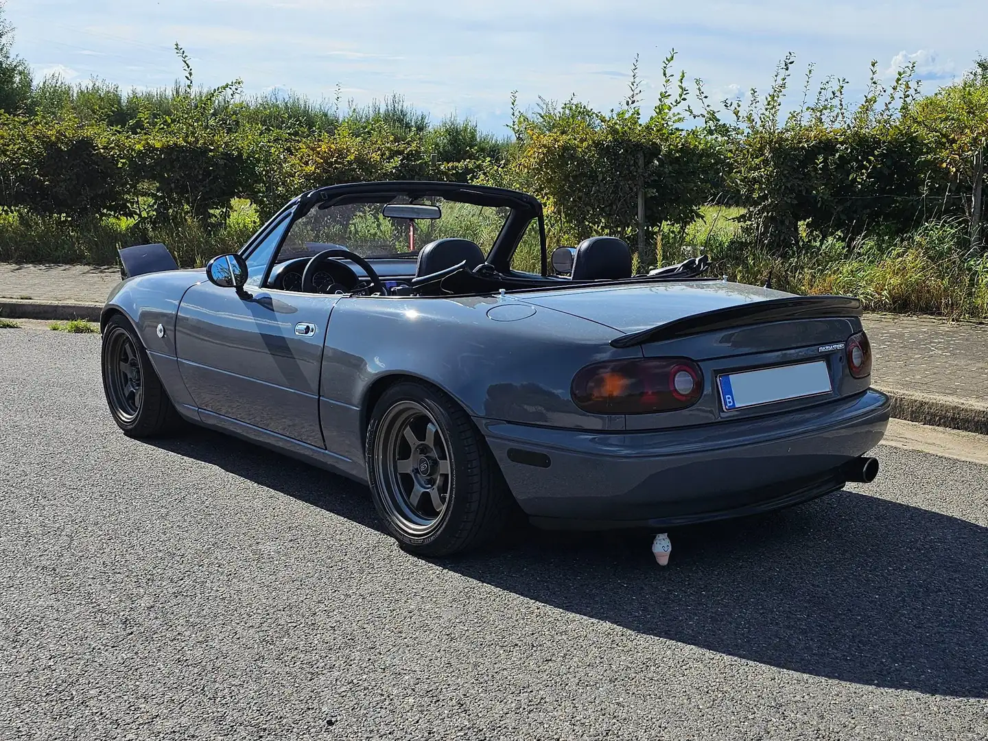 Mazda MX-5 Gris - 2