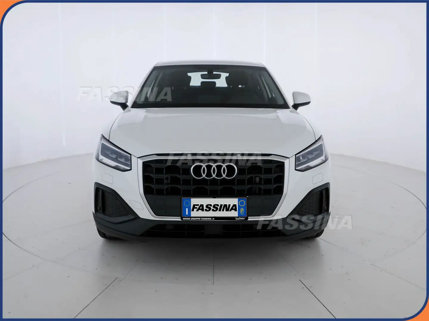 Audi Q2 30 TFSI 110CV Bianco - 2