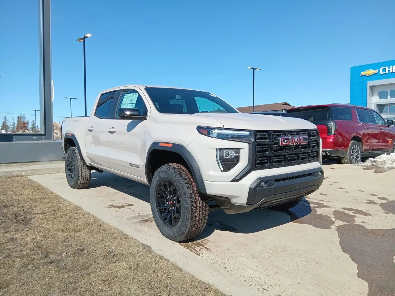 GMC Canyon снимка GMC Canyon