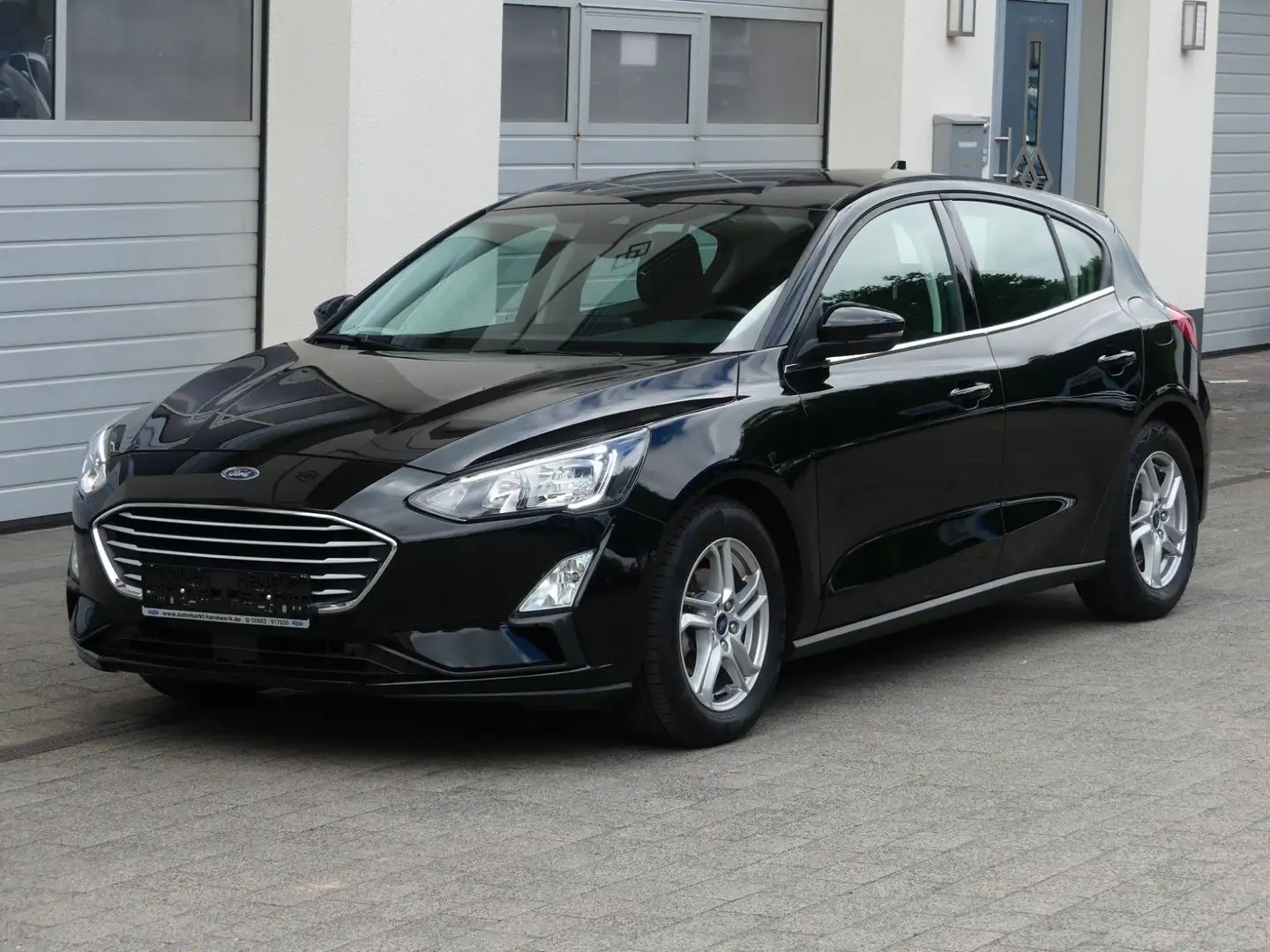 Ford Focus Lim. Cool & Connect*Kamera*BLIS Zwart - 1