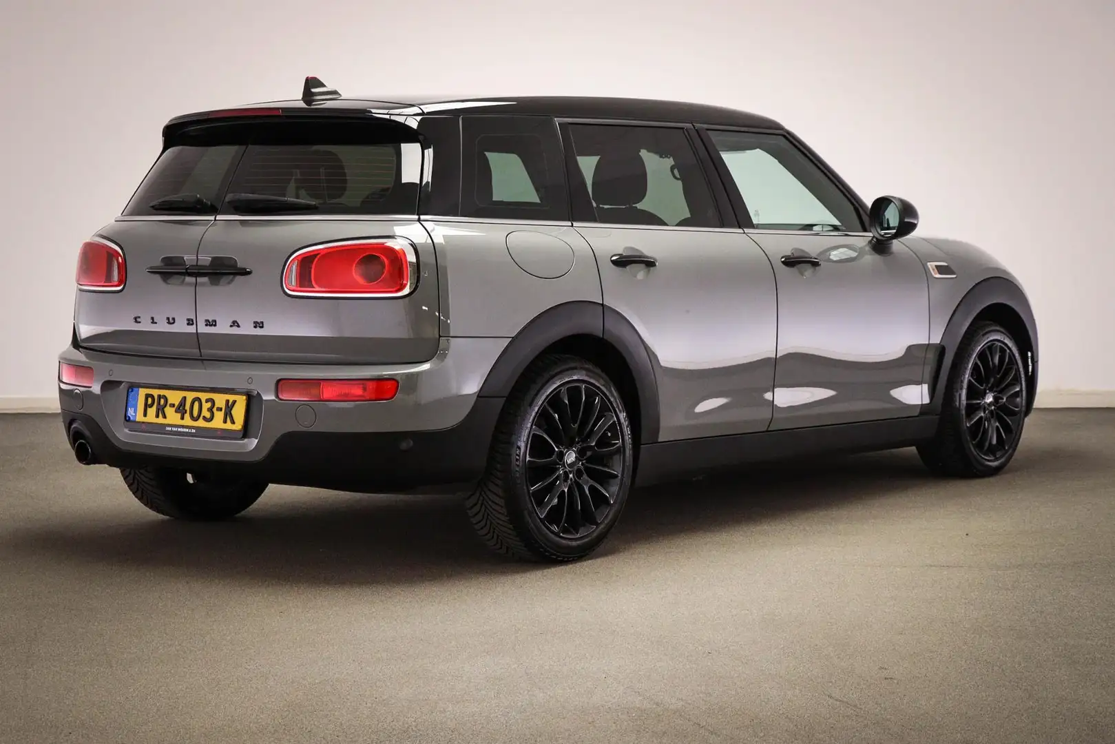 MINI Cooper Clubman Mini 1.5 Business | AIRCO | CRUISE CONTROL | NAVI Grau - 2