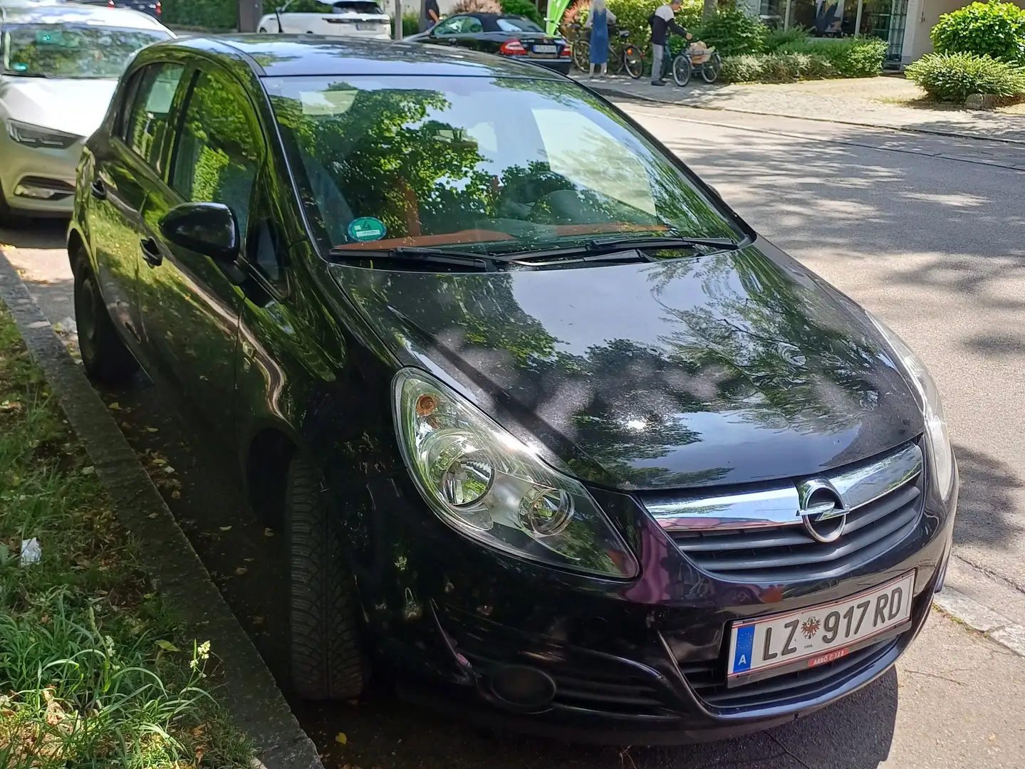 Opel Corsa Corsa 1,4 Schwarz - 2