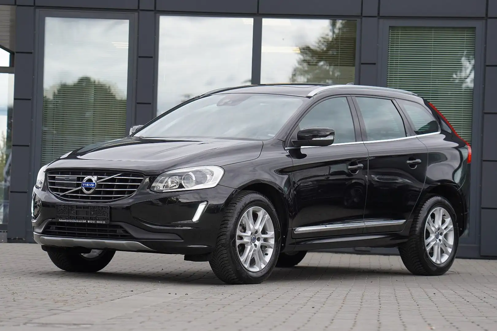 Volvo XC60 Linje Inscription *MIT 2 JAHREN GARANTIE* Noir - 1