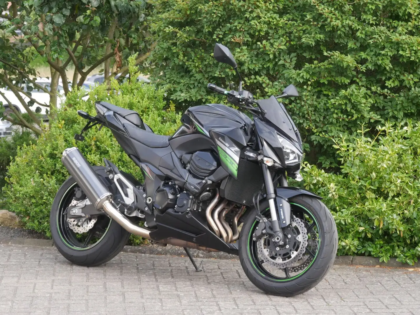 Kawasaki Z 800 zelena - 2