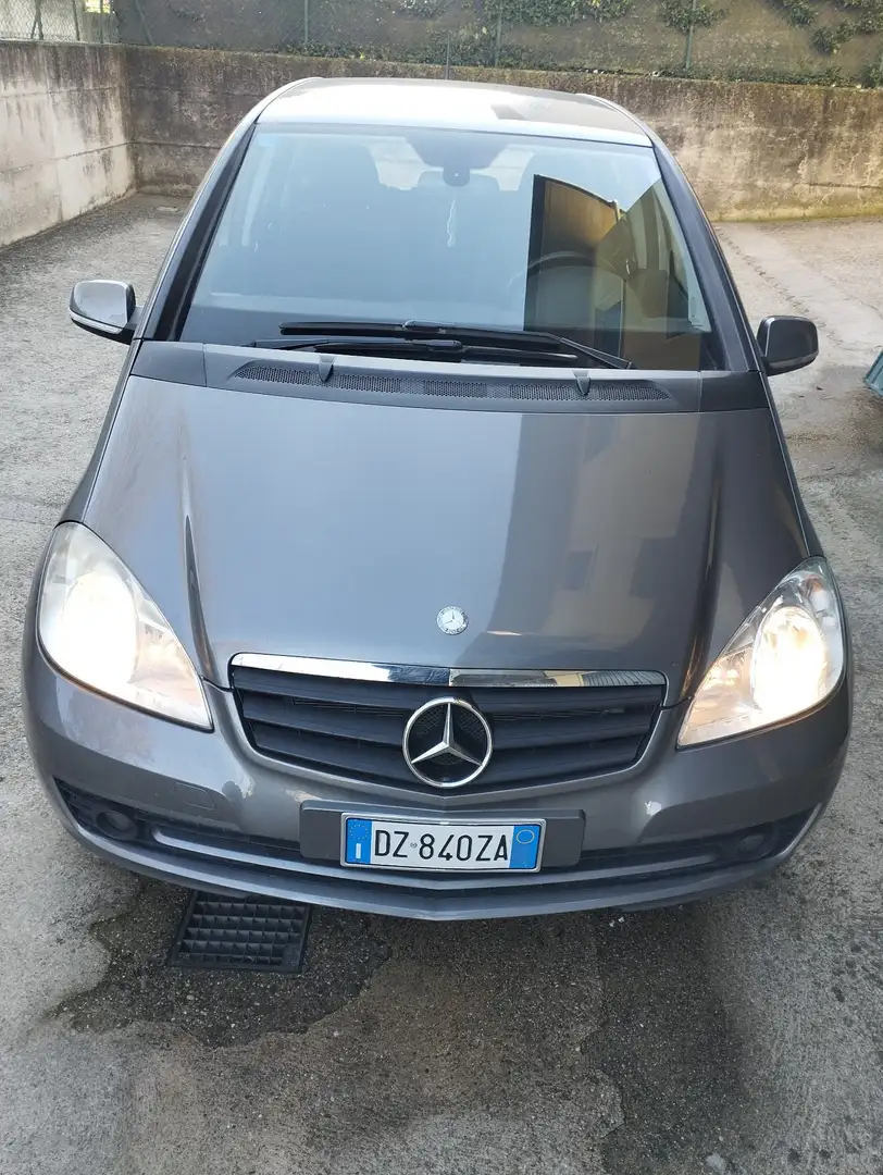 Mercedes-Benz 180 - 1