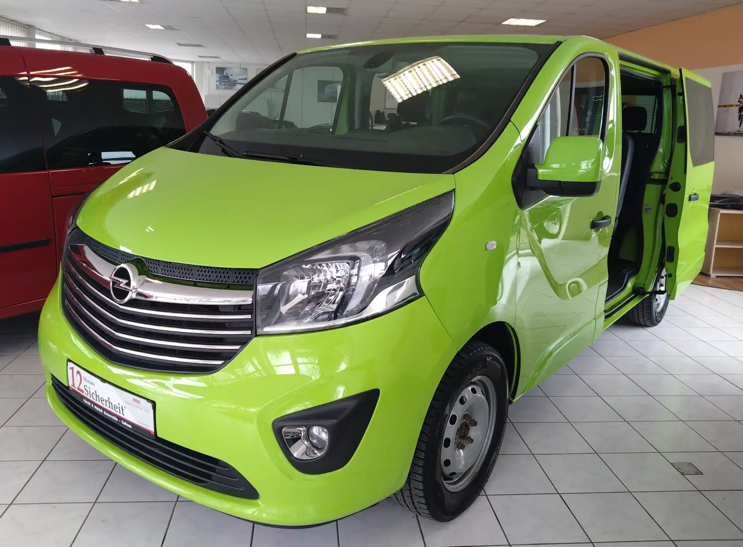 Opel Vivaro Vivaro Kombi L1H1 1.6 CDTI 8-Sitze AHZV Navi RKF Grün - 2