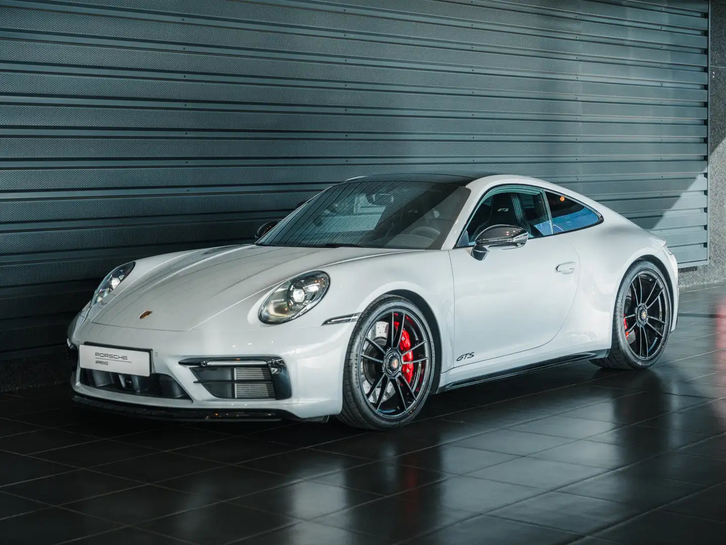 Porsche 911 911 Carrera GTS (992 I) Grijs - 1
