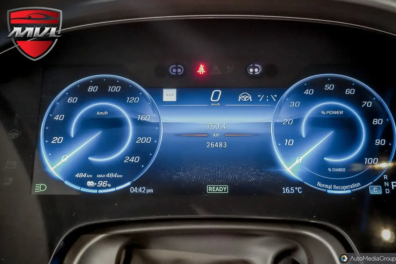 Mercedes-Benz EQS снимка Mercedes-Benz EQS