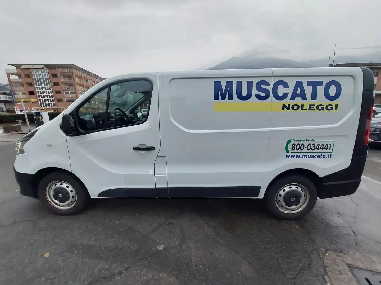 Renault Trafic Bianco - 2