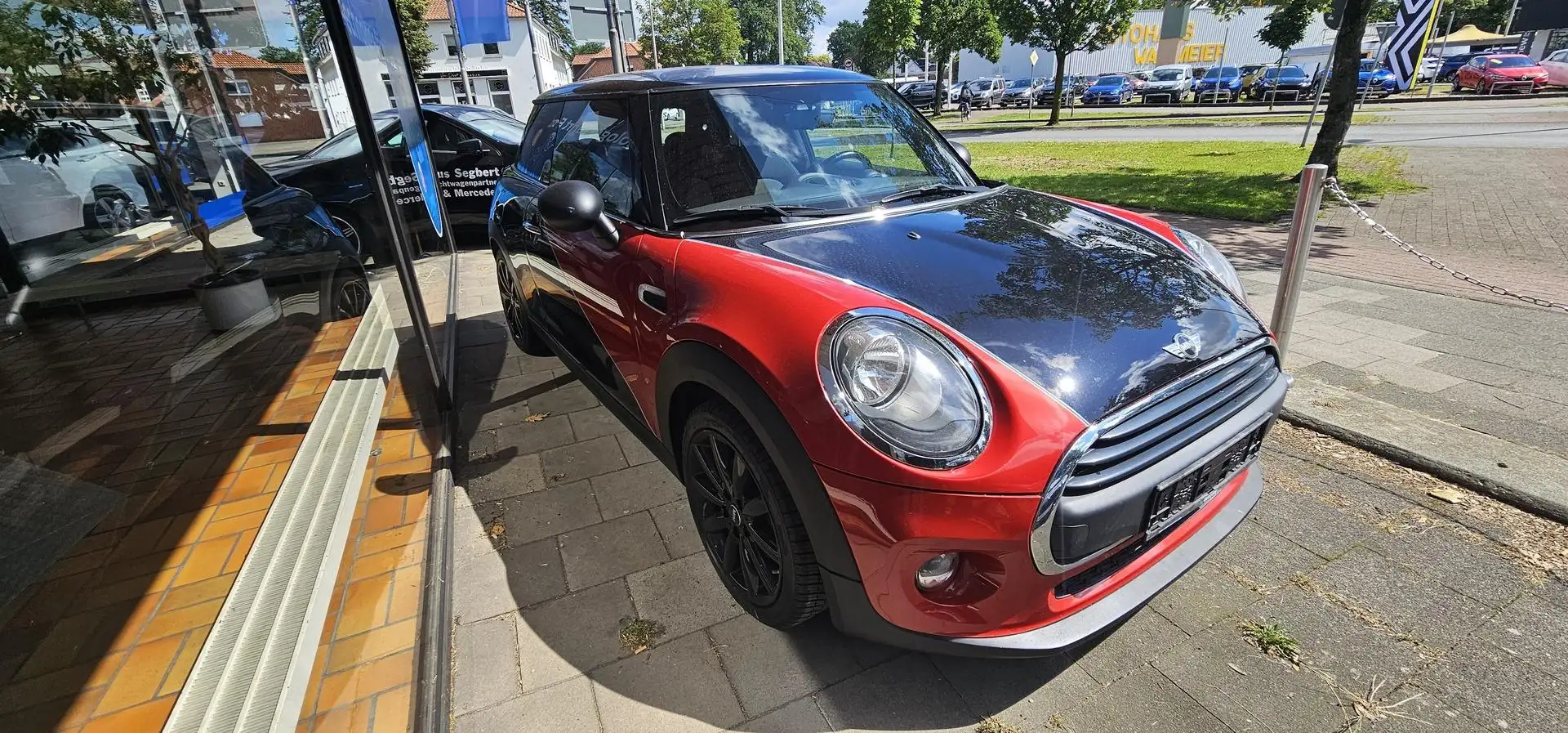 MINI One First Navi Tempomat Sitzheizung 55 kW (75 PS), Sch Rot - 2