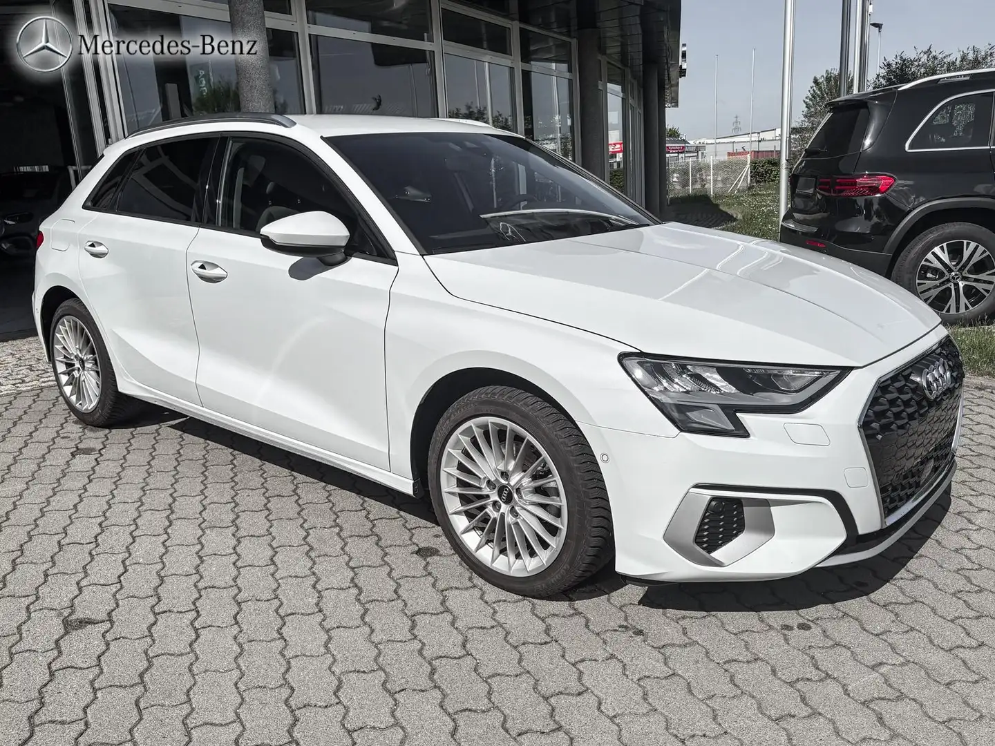 Audi A3 advanced Sitzh. vo.+AHK vorber.+ Blanc - 2
