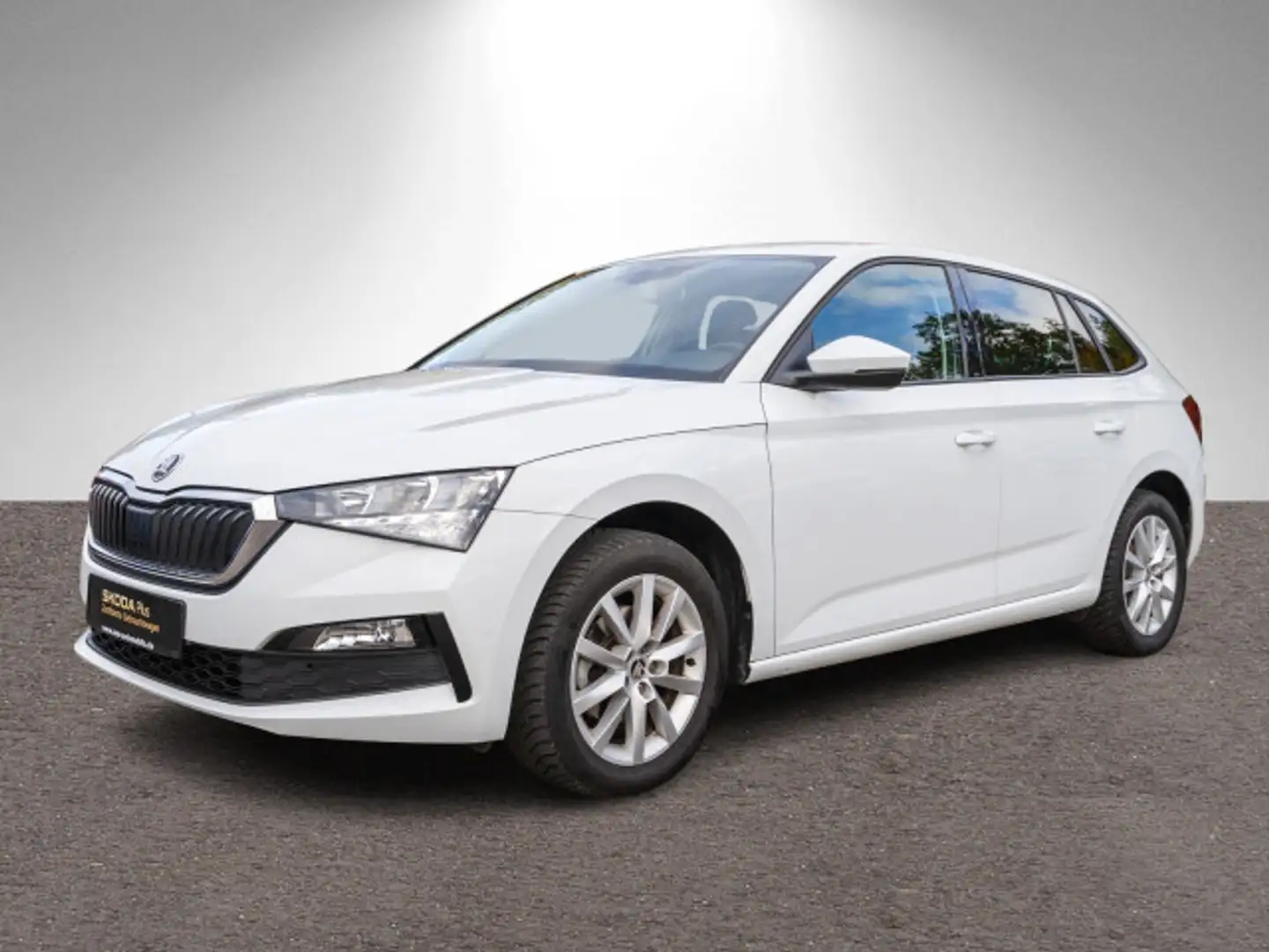 Skoda Scala Ambition 1.0 TSI LED RFK SHZ GRA SmartLink Weiß - 1