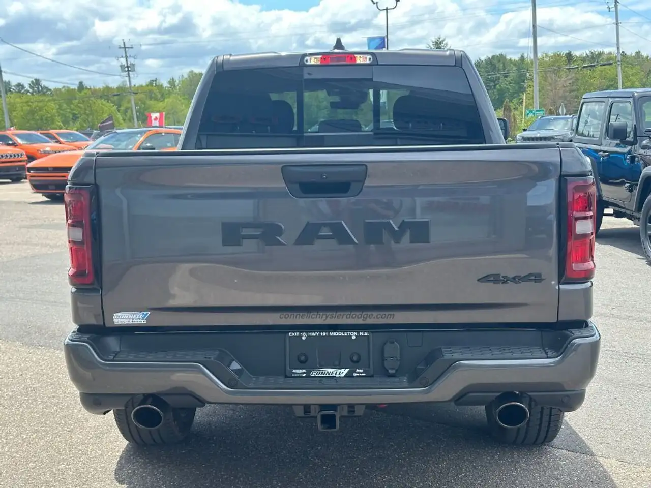 RAM 1500 снимка RAM 1500