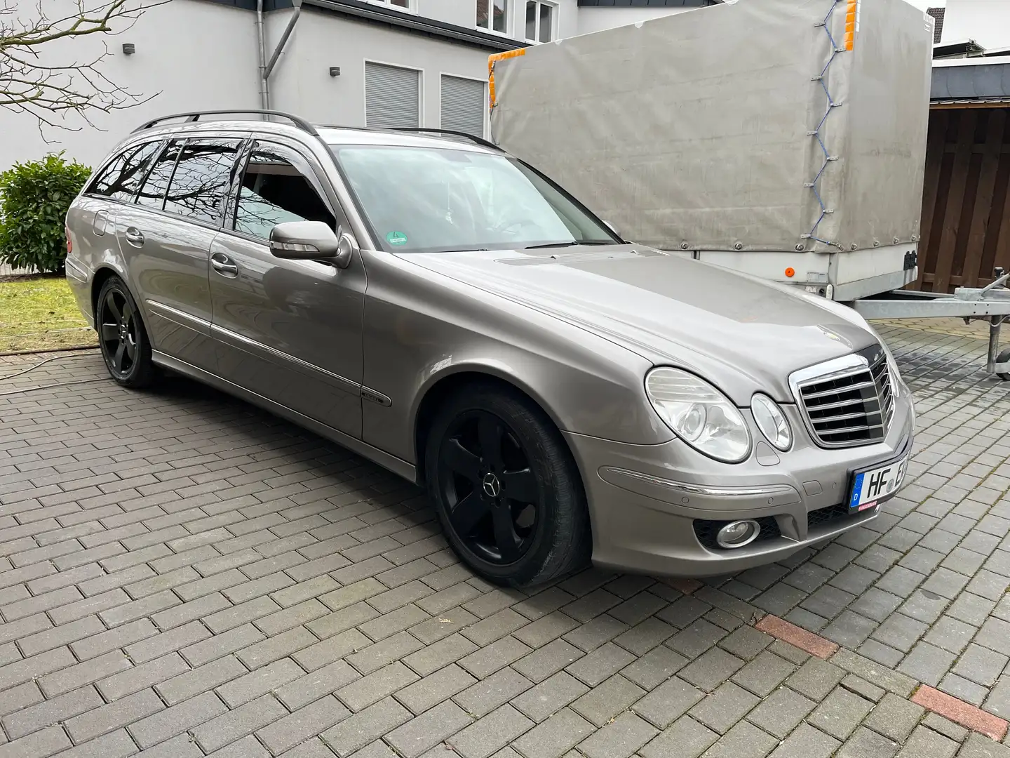 Mercedes-Benz E 320 E 320 T CDI 7G-TRONIC Elegance DPF Beige - 2