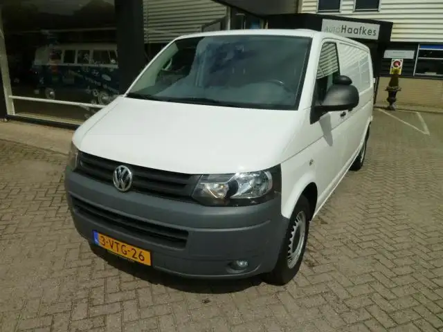 Volkswagen T5 Transporter 2.0 TDI L2H1