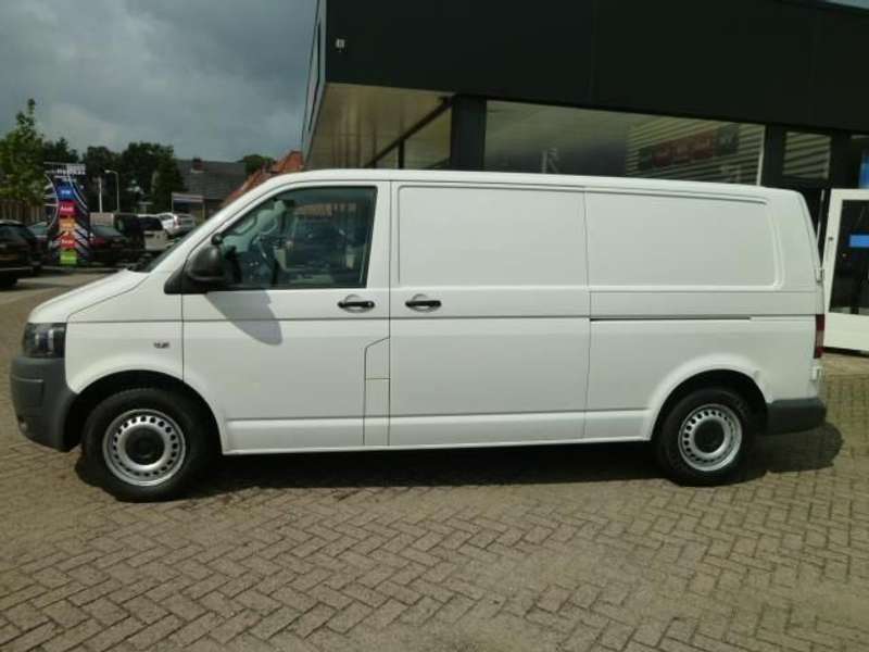 Volkswagen T5 Transporter 2.0 TDI L2H1