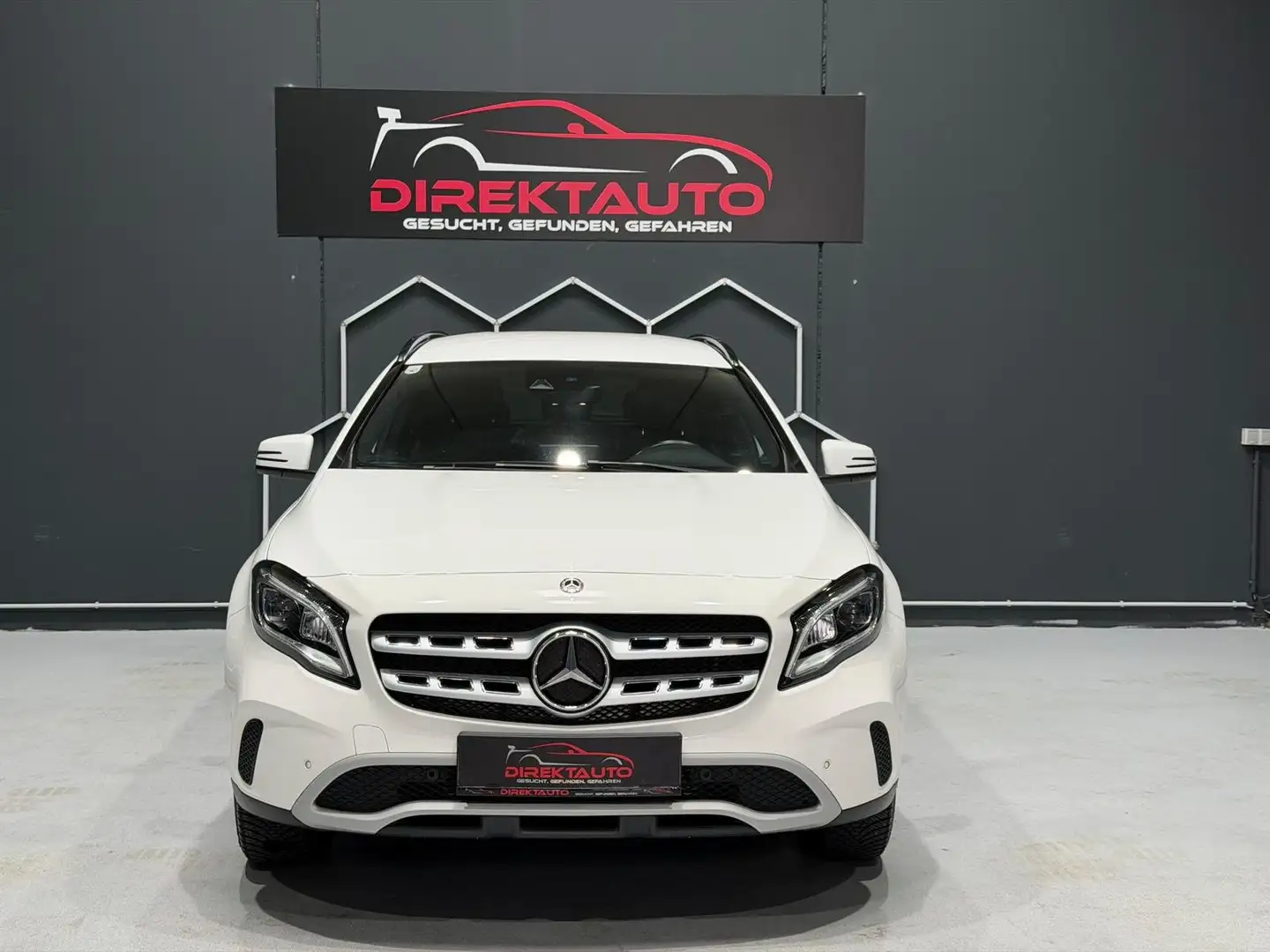 Mercedes-Benz GLA 180 GLA 180 (156.942) Weiß - 2