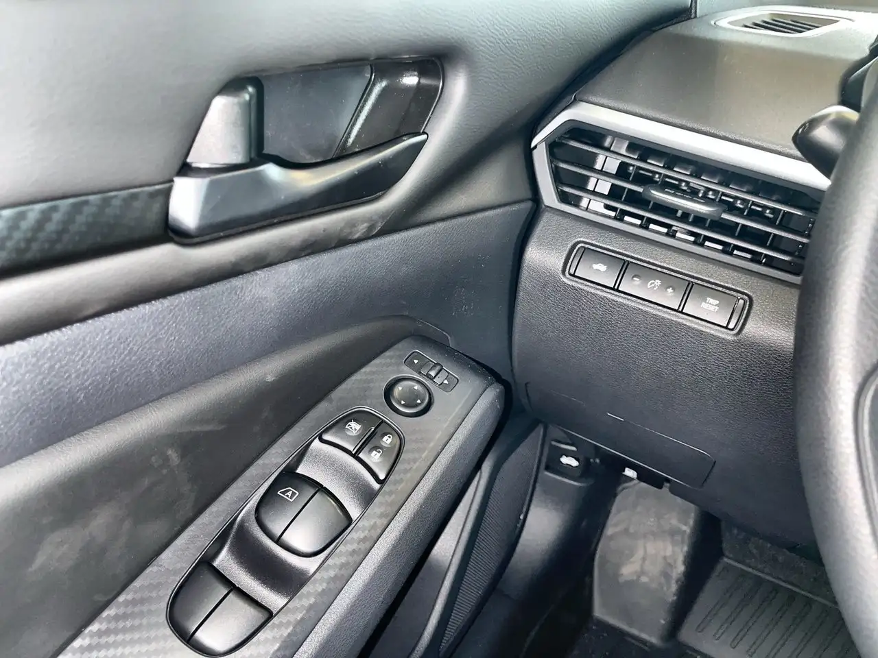 Nissan Altima снимка Nissan Altima
