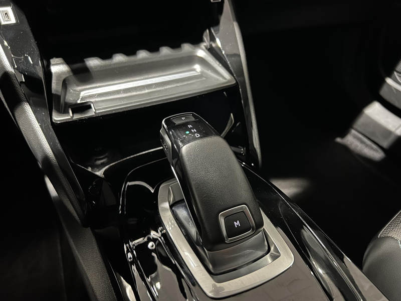 Peugeot 2008 1.2 Allure Pack | Navigatie | Camera | Climate con — photo 15