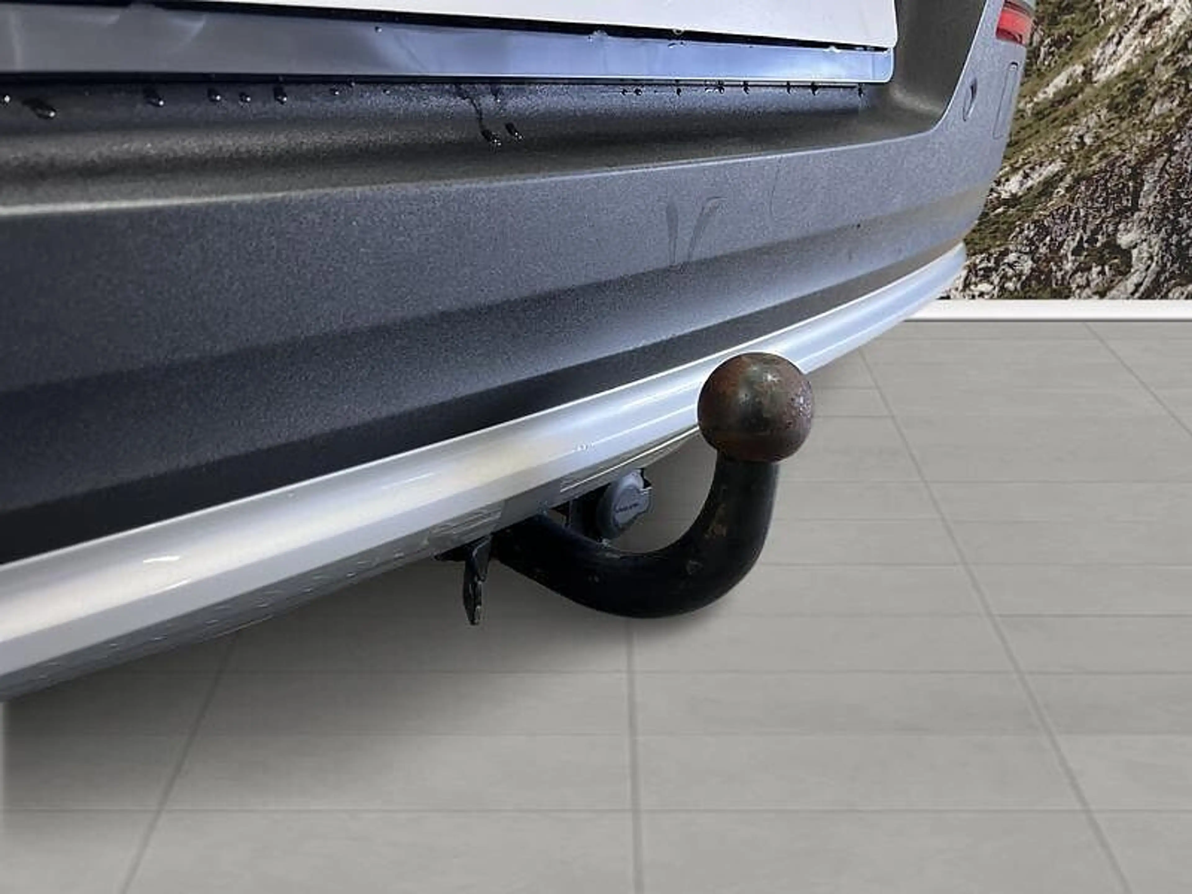 Volvo XC40 Essential, T2 Automaat Micro hybrid, Benzine — photo 11