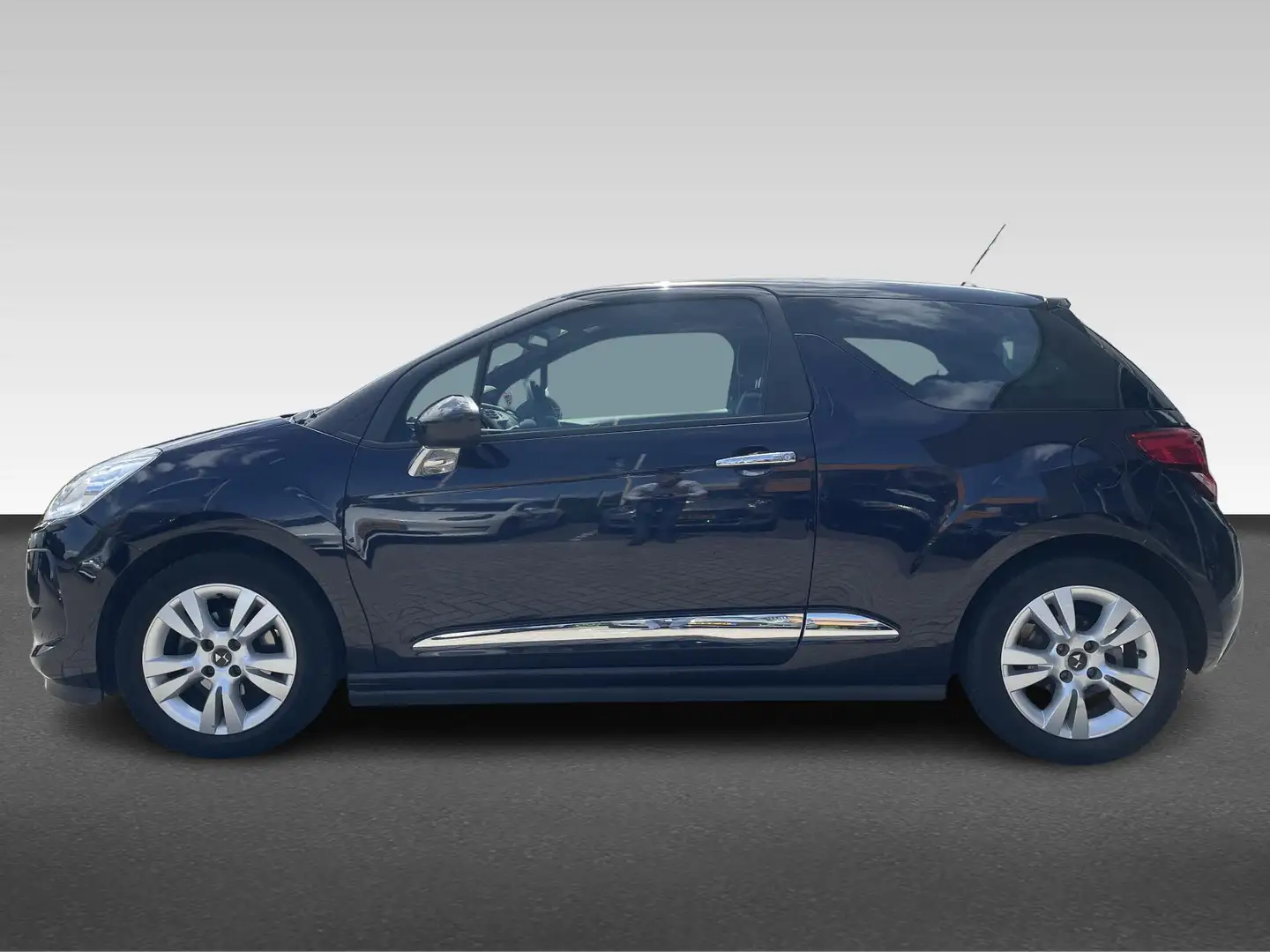 DS Automobiles DS 3 1.2 PureTech Business Blauw - 2
